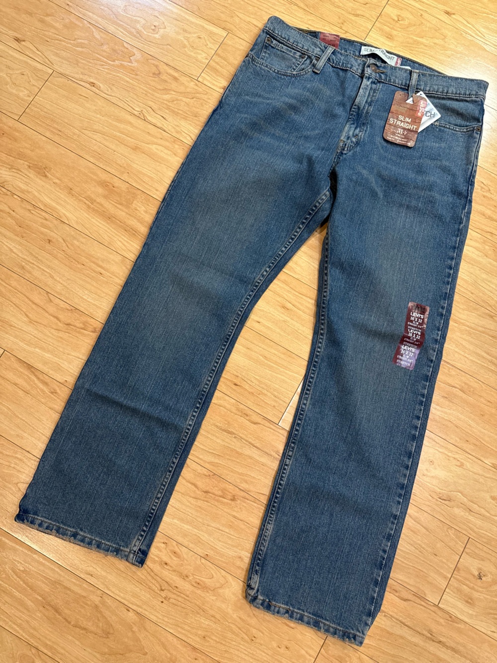Levi’s 514 Men’s Jeans 36x32 Slim Straight Blue Denim NWT